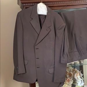 Men’s suit